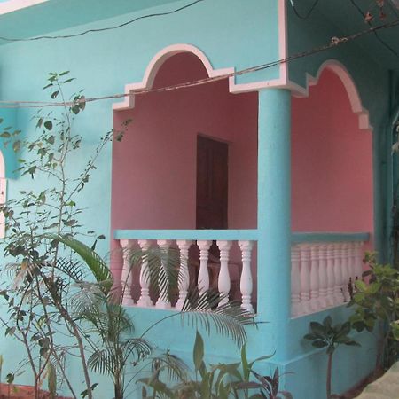 Fraddie Guest House Calangute Exterior foto